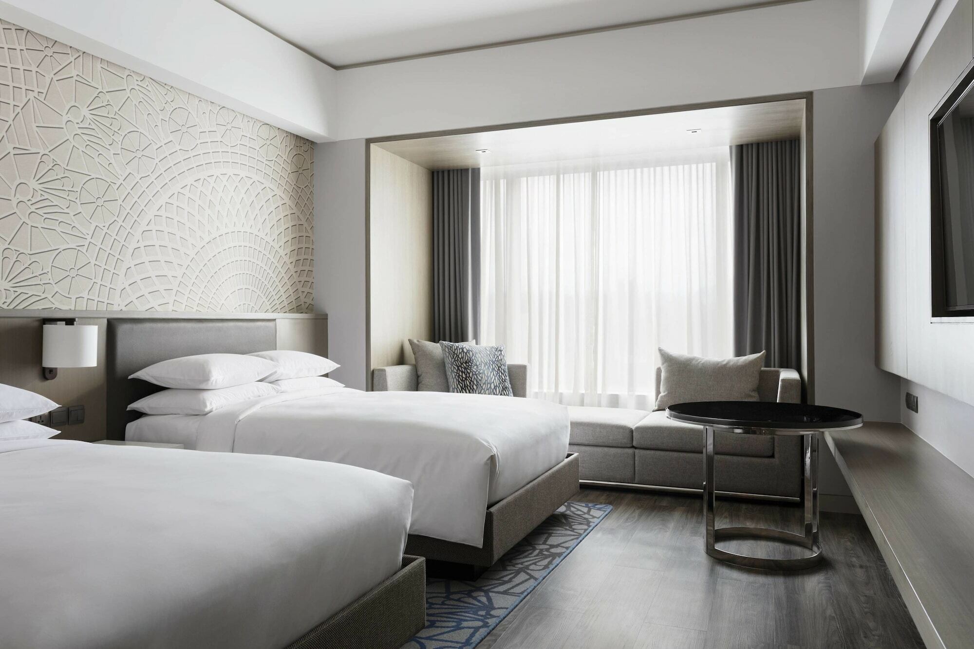 Mabalacat Clark Marriott Hotel מראה חיצוני תמונה
