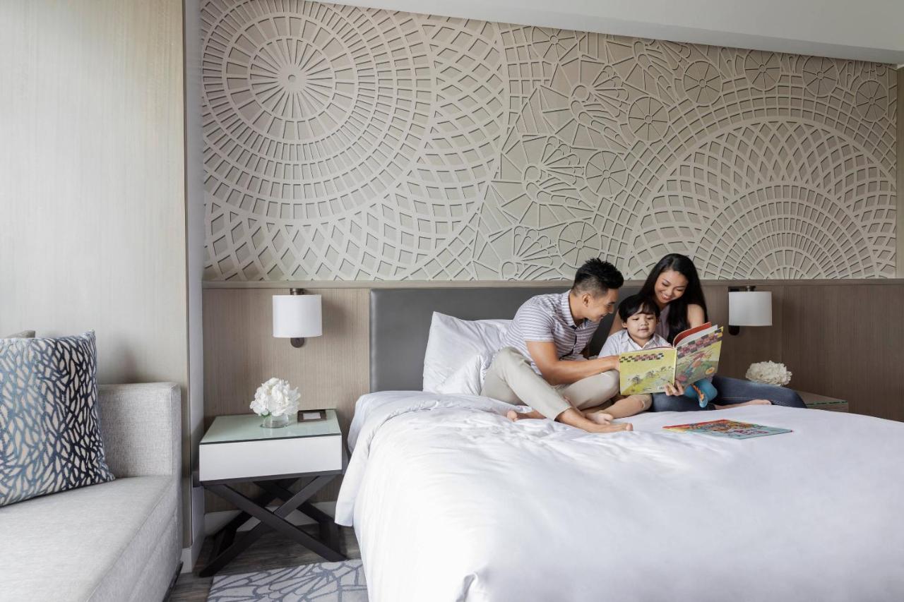 Mabalacat Clark Marriott Hotel מראה חיצוני תמונה